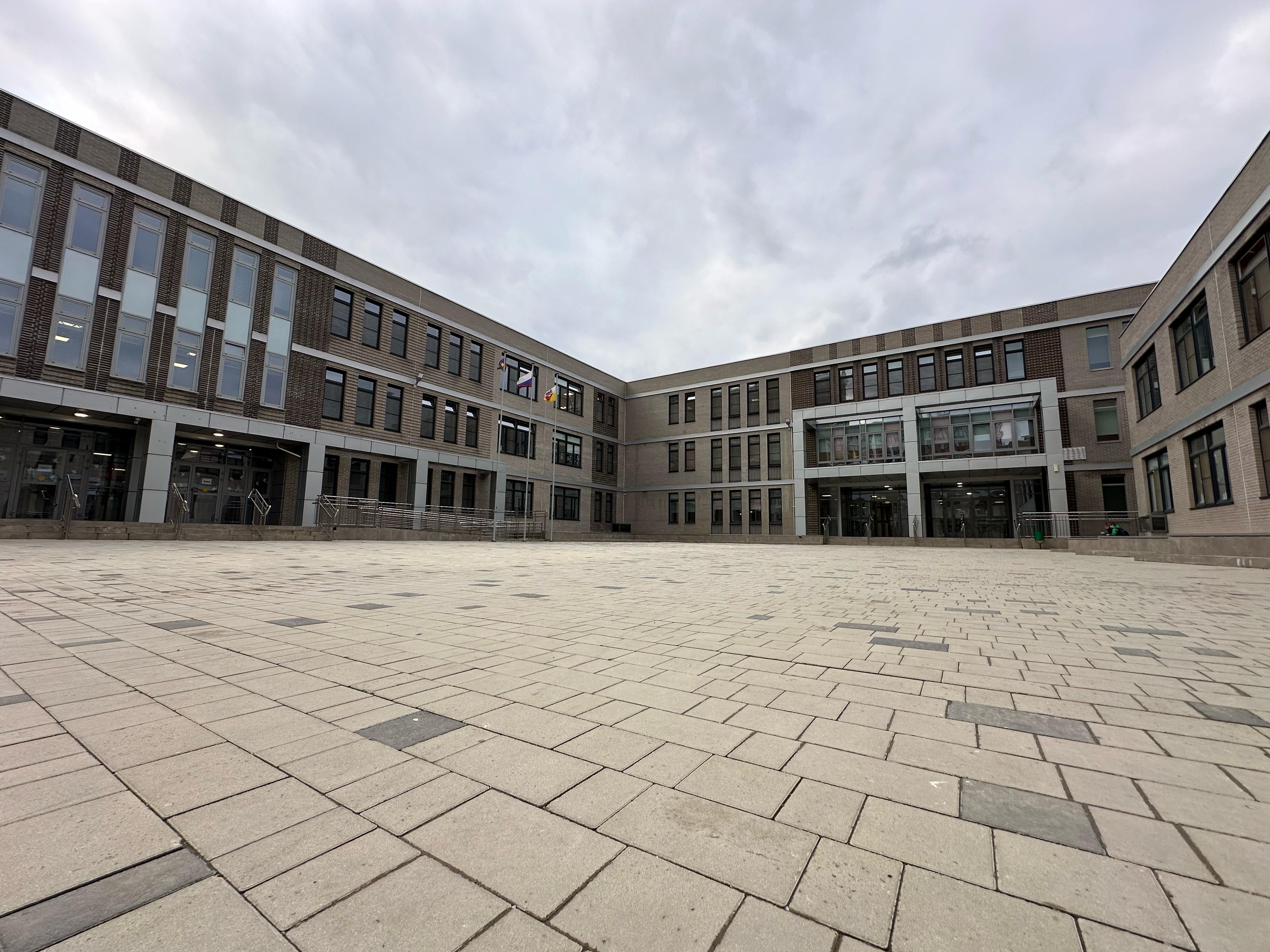 Муниципальное бюджетное общеобразовательное учреждение муниципального образования город Краснодар средняя общеобразовательная школа № 45 имени адмирала Фёдора Ушакова Муниципальное бюджетное общеобразовательное учреждение муниципального образования город Краснодар средняя общеобразовательная школа № 45 имени адмирала Фёдора Ушакова.